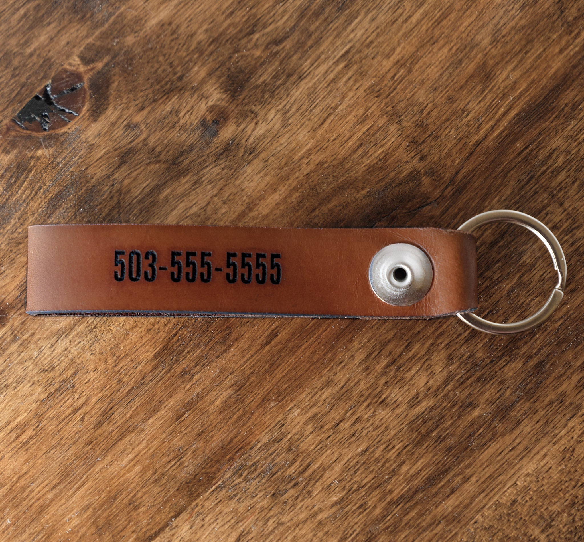 Brown Leather Keychains with Custom Personalized Engraving for Groomsmen Gift Back